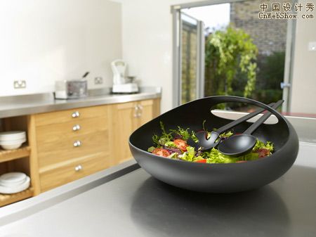 joseph-joseph-products-by-morph-salad-bowl-servers-blac