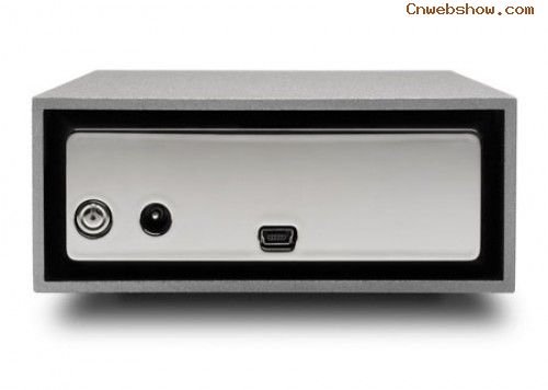 lacie-starck-desktop-hard-drive3