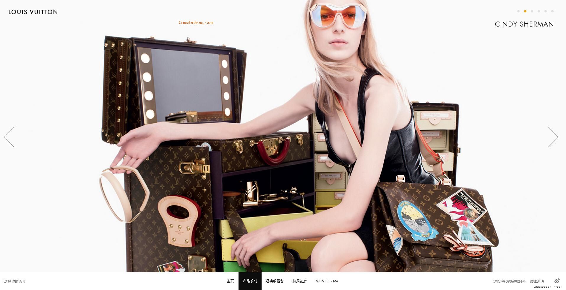 Louis Vuitton·2015ʱŮ԰վ1892 ꣬·•1896 ꣬Ķ• Monogram ԼȸӴ˵Monogram ĳǸԵġΪĸ˱־•ǵ˲ִԵƷ“Ʒƻ”׶ȳԣҲ־һȫĻĵ!㾫<a href=http://www.cnwebshow.com target=_blank class=infotextkey><a href=http://www.cnwebshow.com target=_blank class=infotextkey>ҳ</a></a>,ھƷ<a href=http://www.cnwebshow.com target=_blank class=infotextkey>ҳ</a>,վ,й