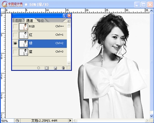 ������Photoshopͨ������Ƭͼ